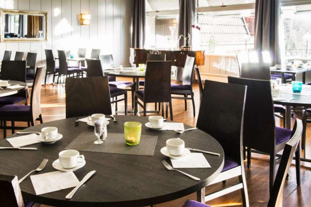 Home Hotel Park Halden Restoran gambar