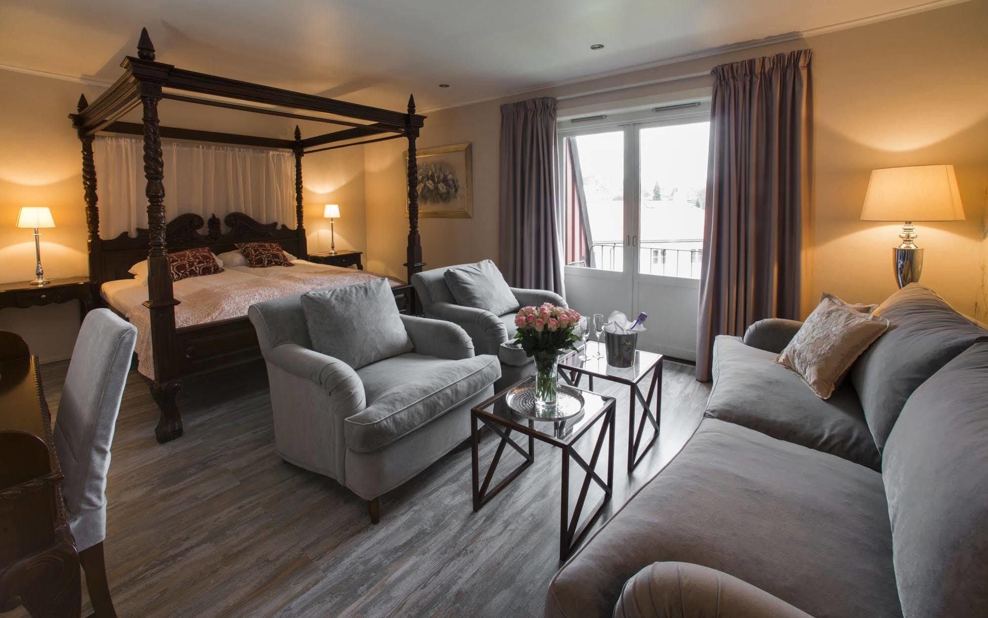 Home Hotel Park Halden Luaran gambar