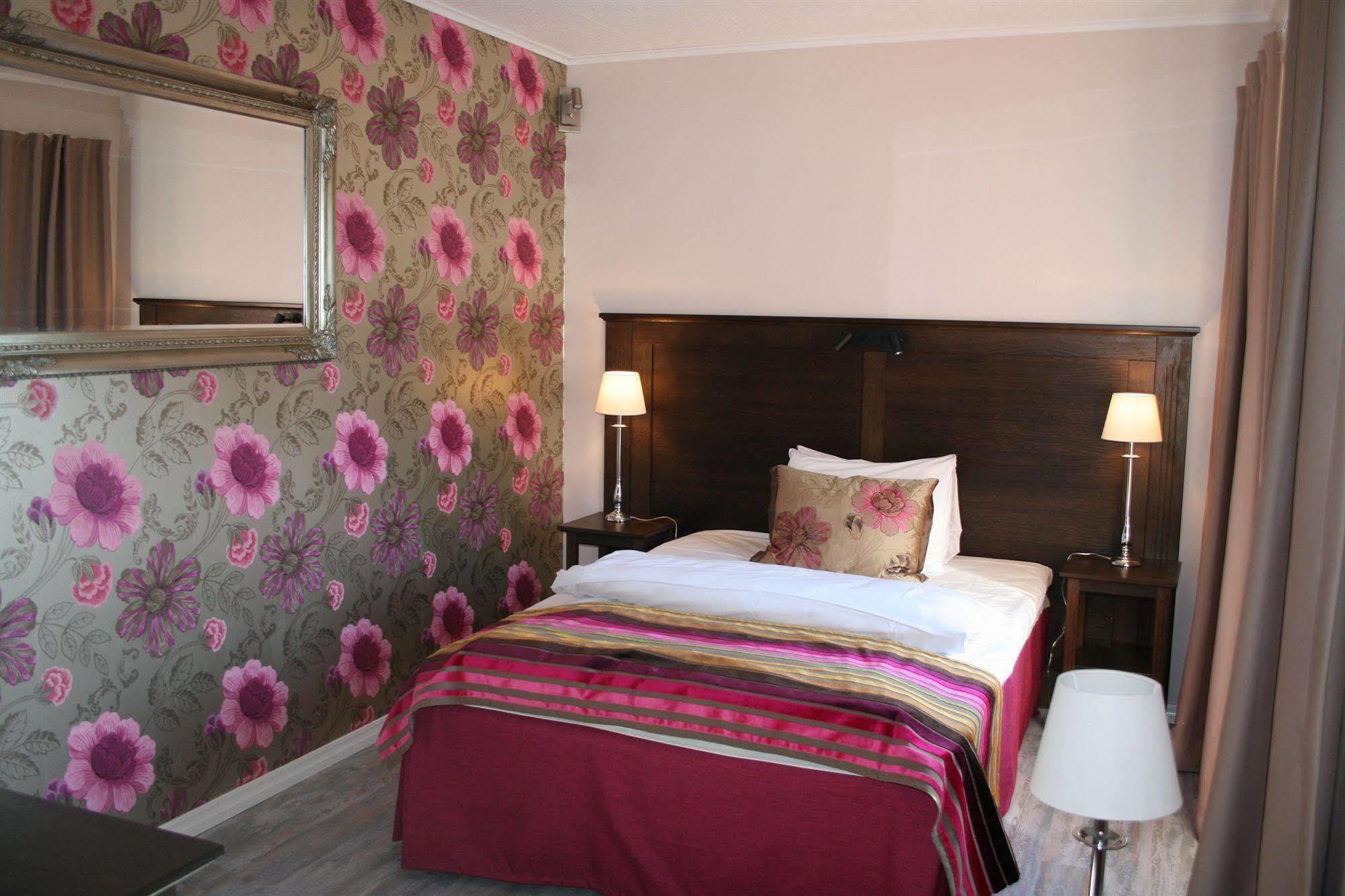 Home Hotel Park Halden Luaran gambar